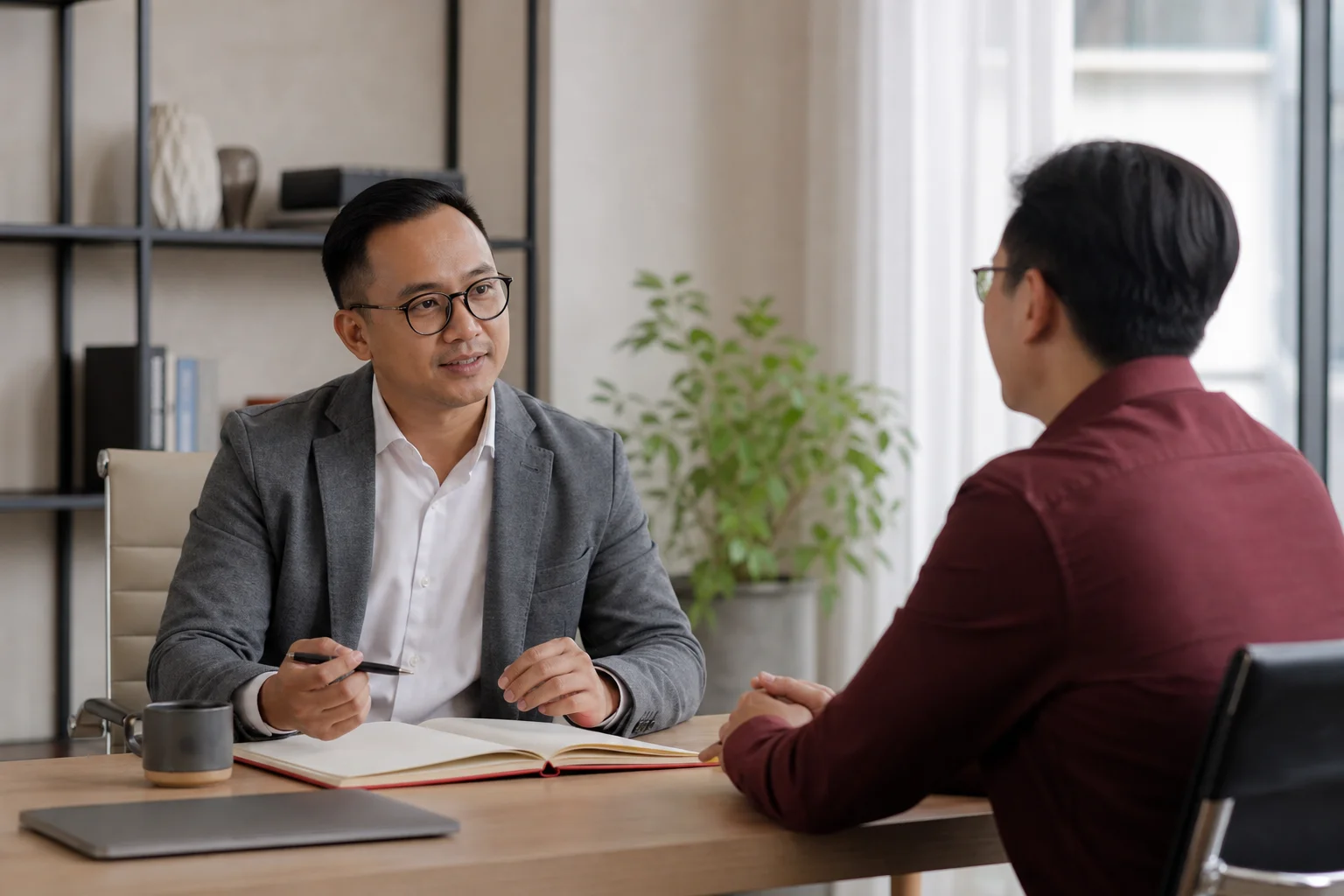 Sesi pengembangan karier untuk profesional